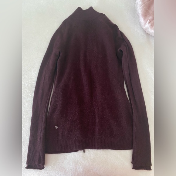 Lululemon Sweater - Picture 2 of 5